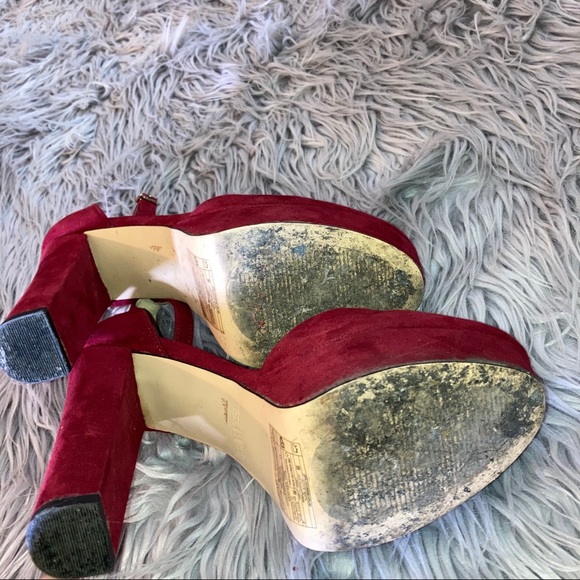 FOREVER 21 burgundy heels - Picture 3 of 3